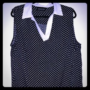 Sleeveless blouse